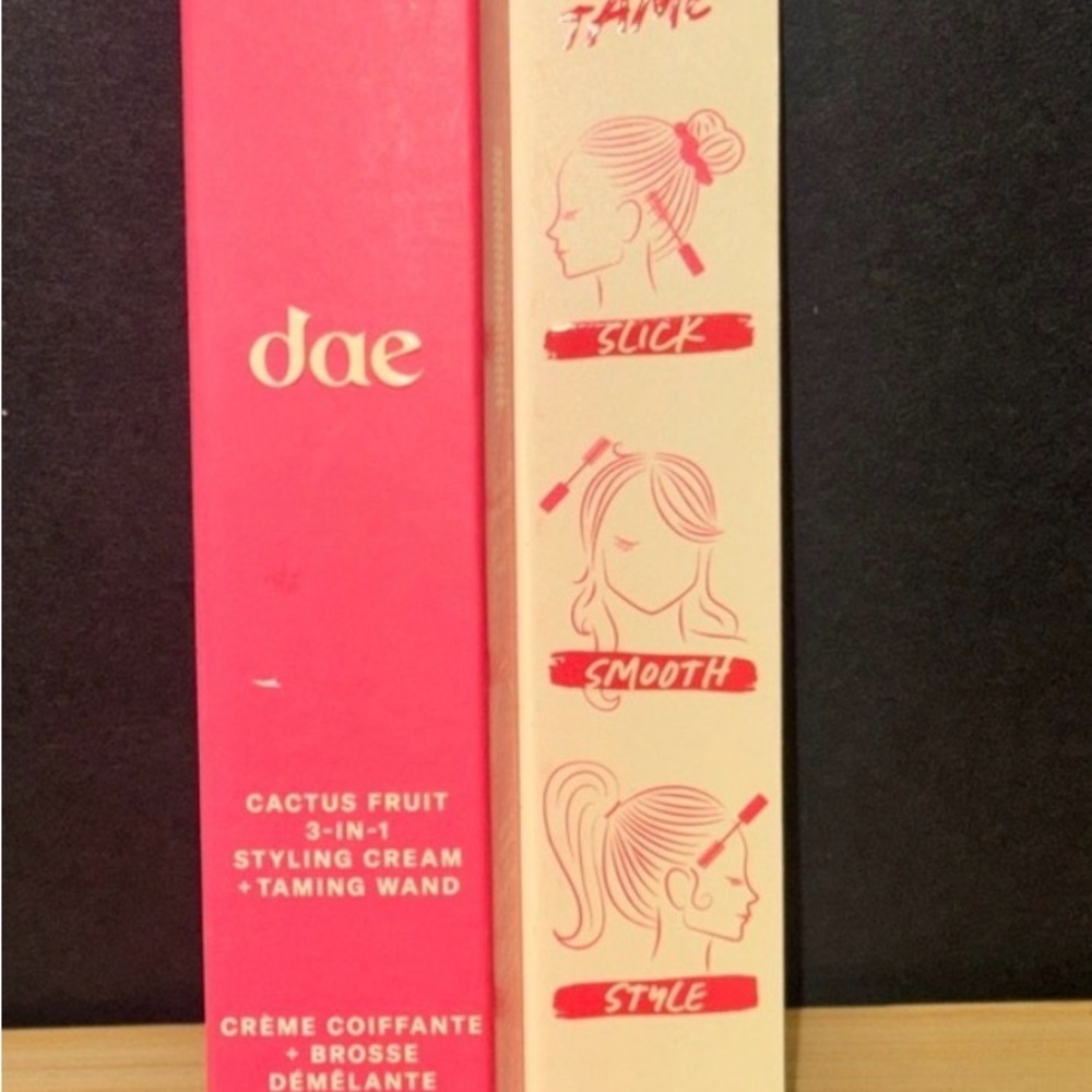 dae Cactus Fruit 3-in-1 Styling Cream + Taming Wand - Pink